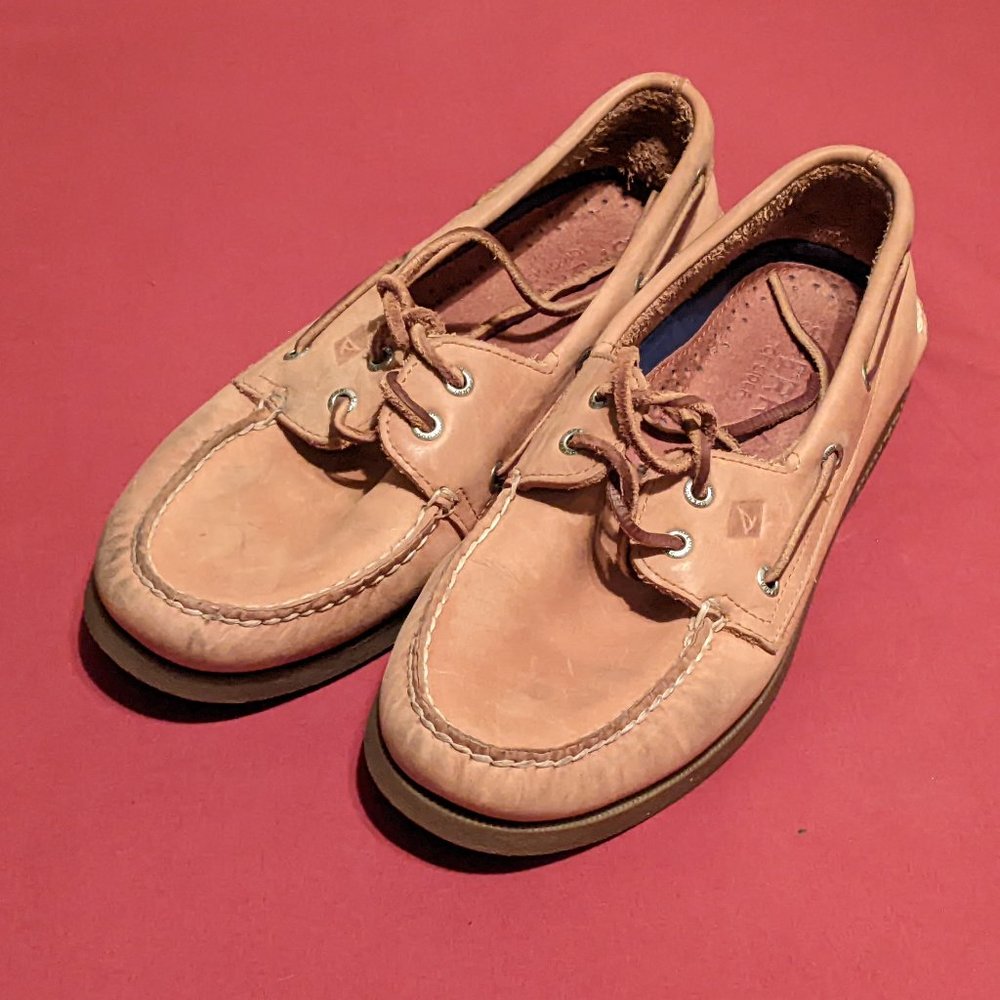 Sperry Topsider Leather Boat Shoes***